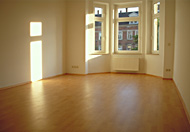 Wohnzimmer mit Erker 3-Raum und 4-Zimmer Wohnungen Chemnitz